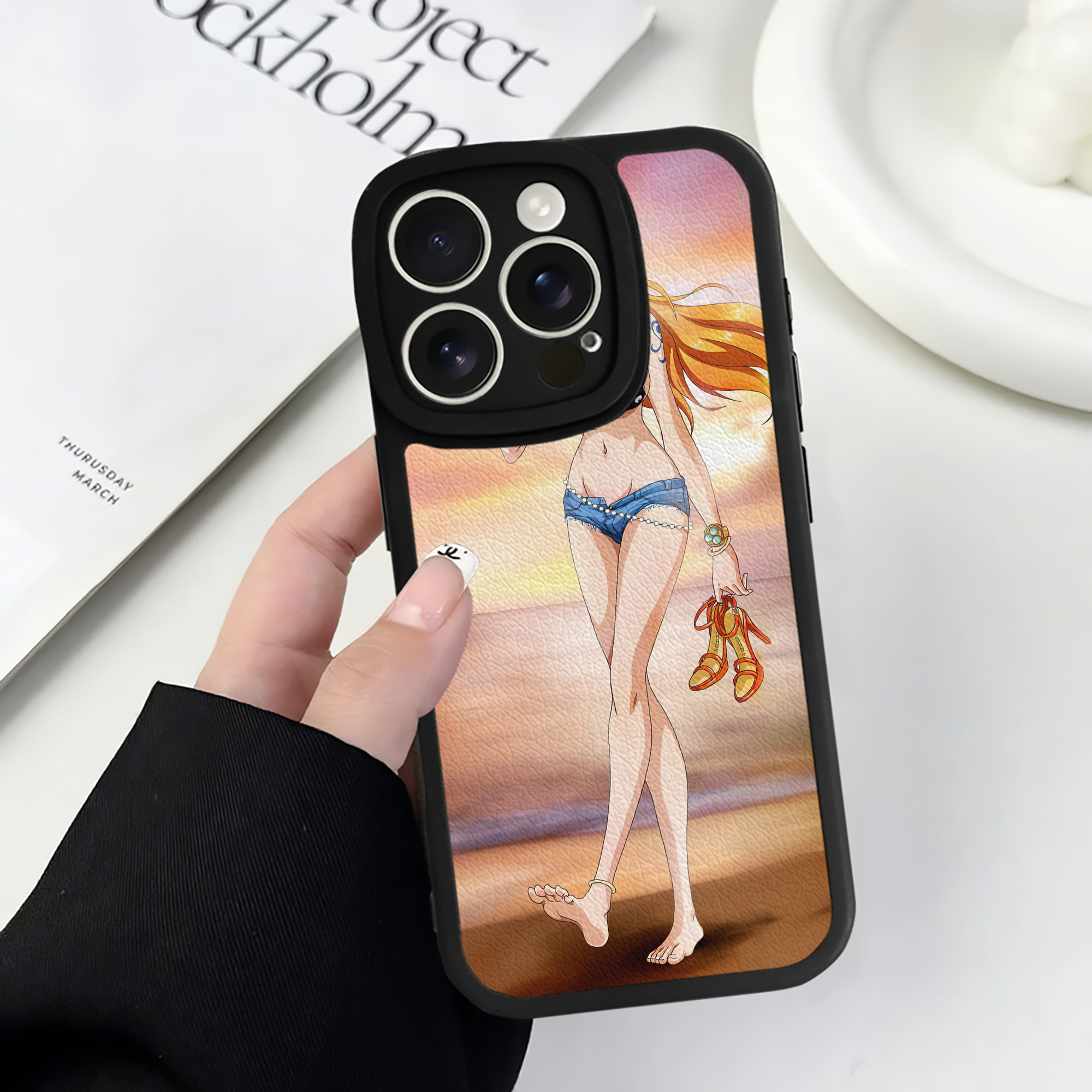 （画像用） ワンピース ONE PIECE 【iPhone 16シリーズ対応】シリコンスマホケース（レザー調） 材質：シリコン